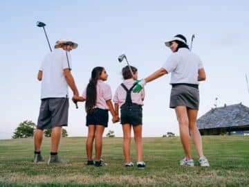 A que edad puede comenzar un nino a jugar golf