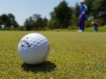 Cómo elegir el mejor medidor de distancia en golf