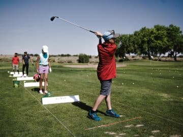 Cómo transferir peso en el golf
