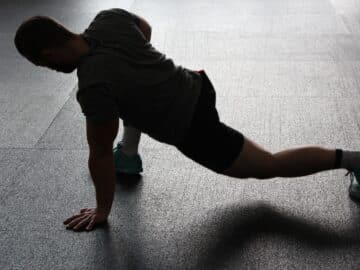 El pilates un ejercicio para mejorar en el golf