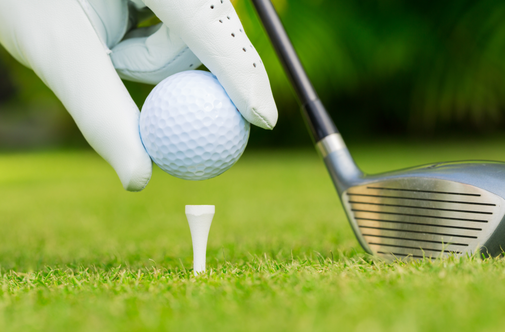 diferente los profesionales del tour en sus swings de golf 