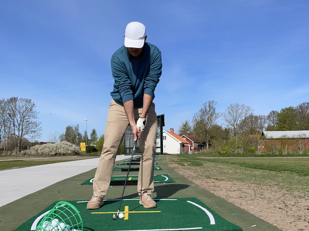 Estrategia golf es lo que realmente separa a un jugador aficionado de un profesional consistente en cualquier torneo. Muchos jugadores