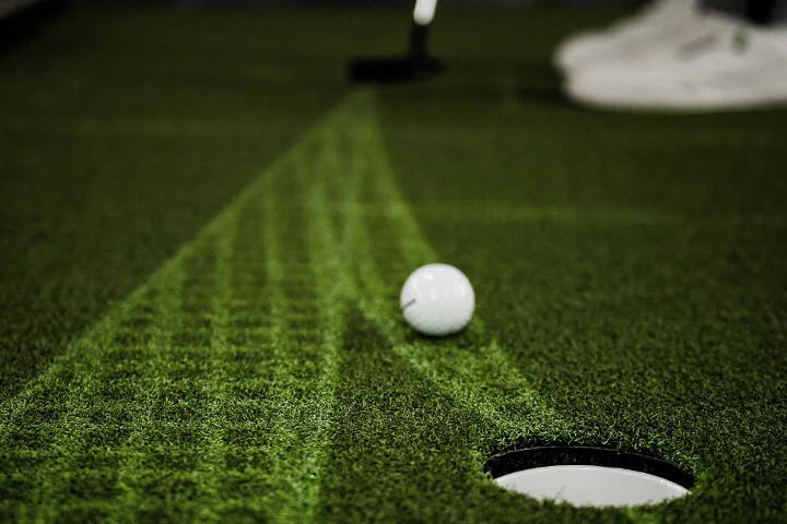 Alineación y apuntar en el golf: